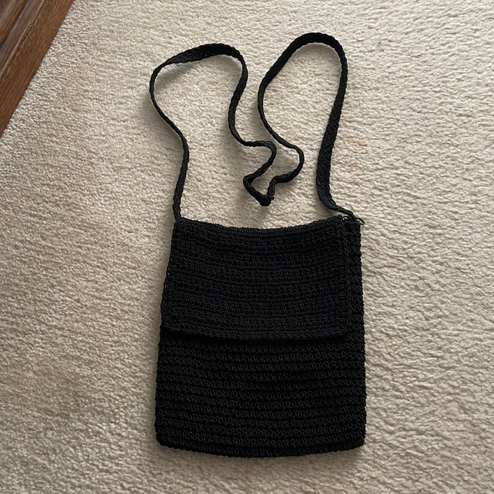Black crossbody purse